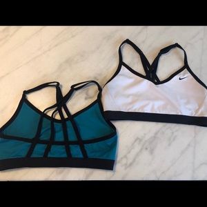 Set of two Nike sports bras size L